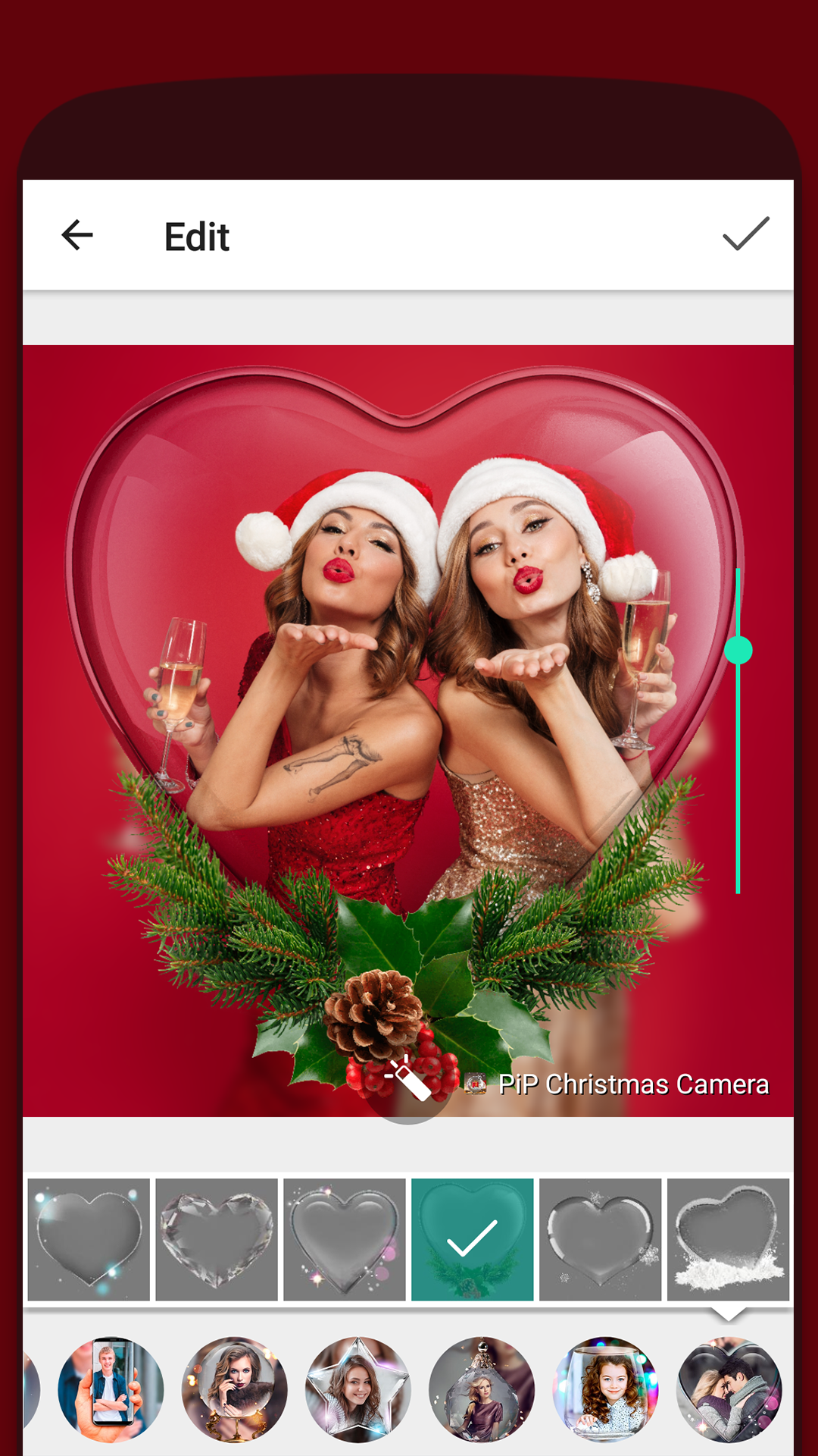 اسکرین شات 1 برنامه PiP Christmas Camera