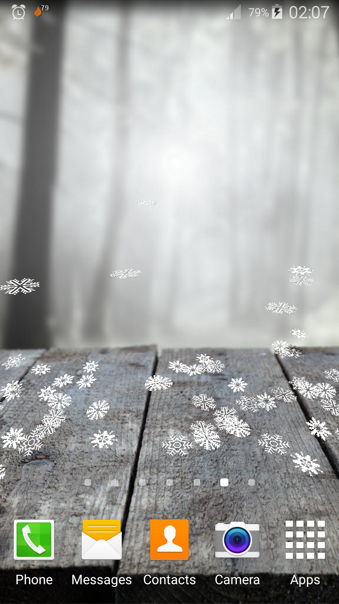 اسکرین شات 1 برنامه Falling Snowflakes Wallpaper