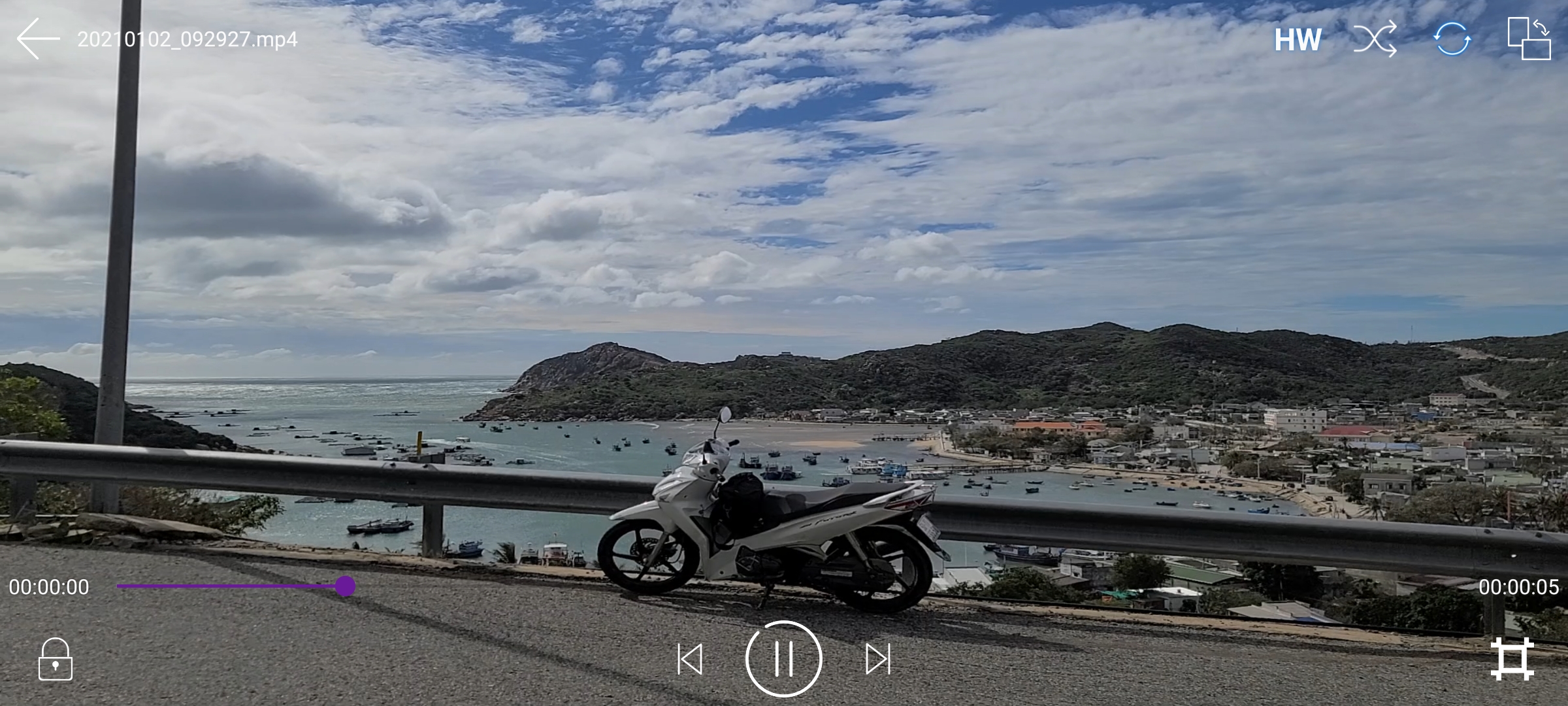 اسکرین شات 8 برنامه Video player and browser