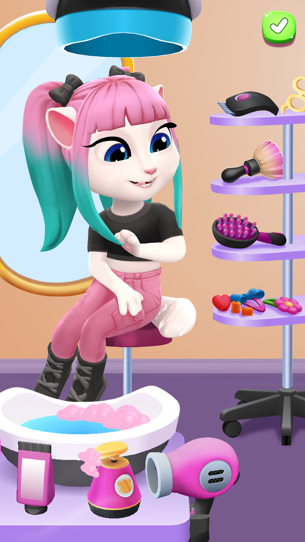 اسکرین شات 3 بازی My Talking Angela 2