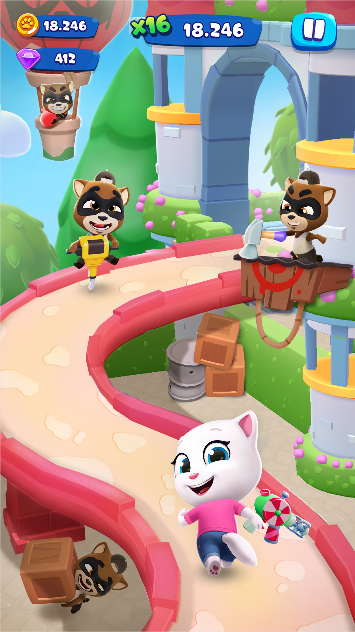 اسکرین شات 2 بازی Talking Tom Blast Park