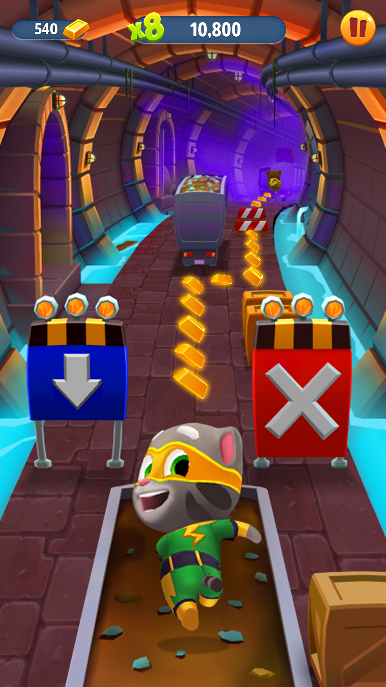 اسکرین شات 4 بازی Talking Tom Gold Run
