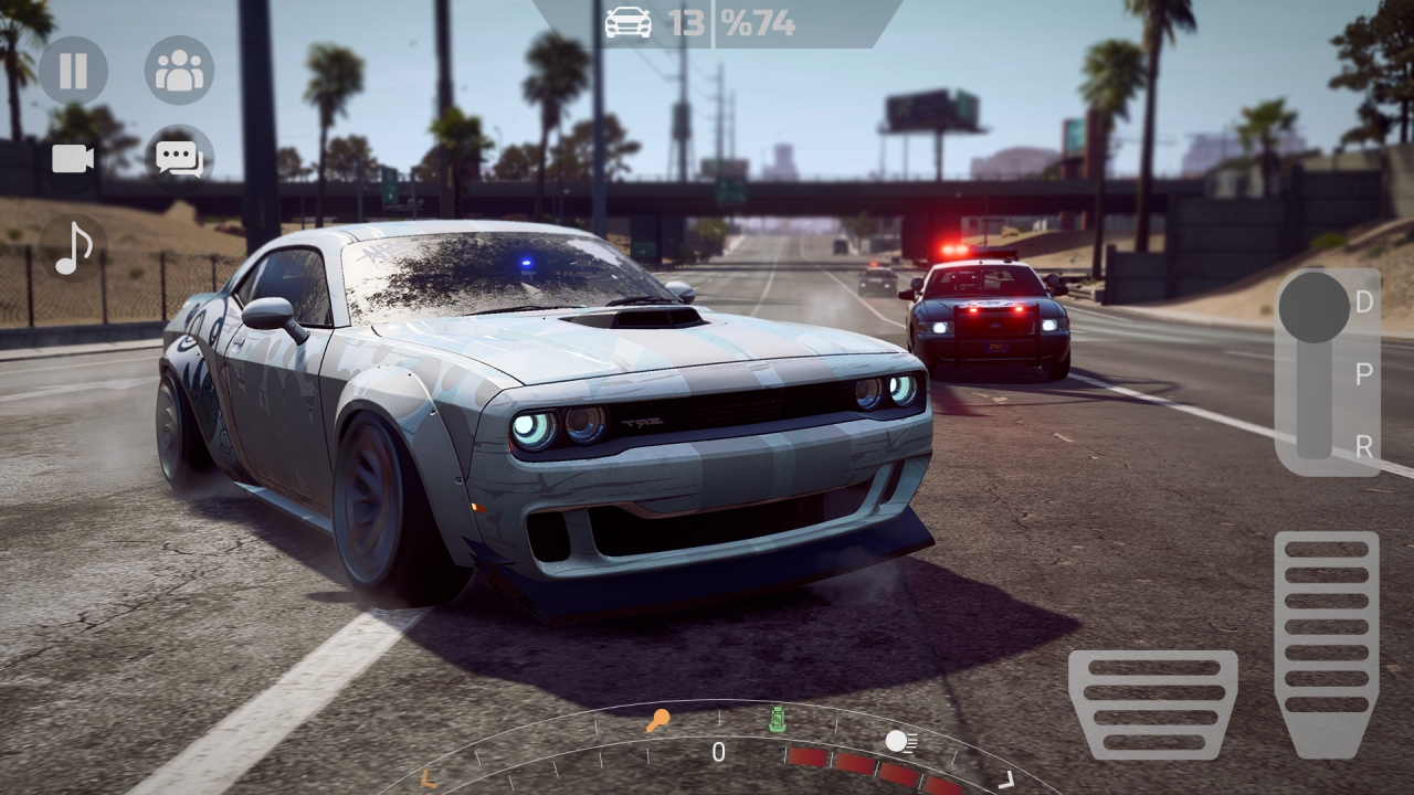 اسکرین شات 2 بازی Parking Dodge Challenger City