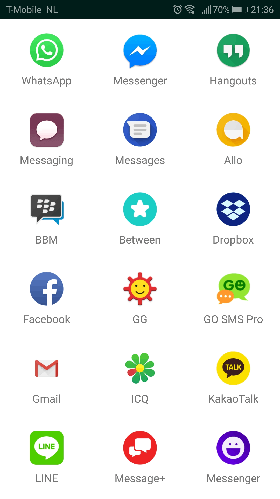 اسکرین شات 4 برنامه Emojidom Animated / GIF emotic