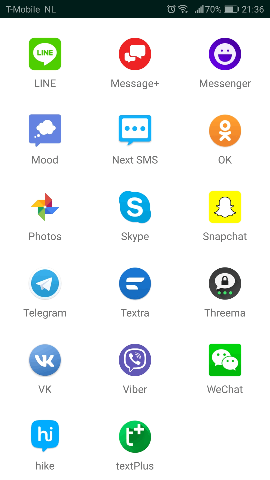 اسکرین شات 5 برنامه Emojidom Animated / GIF emotic