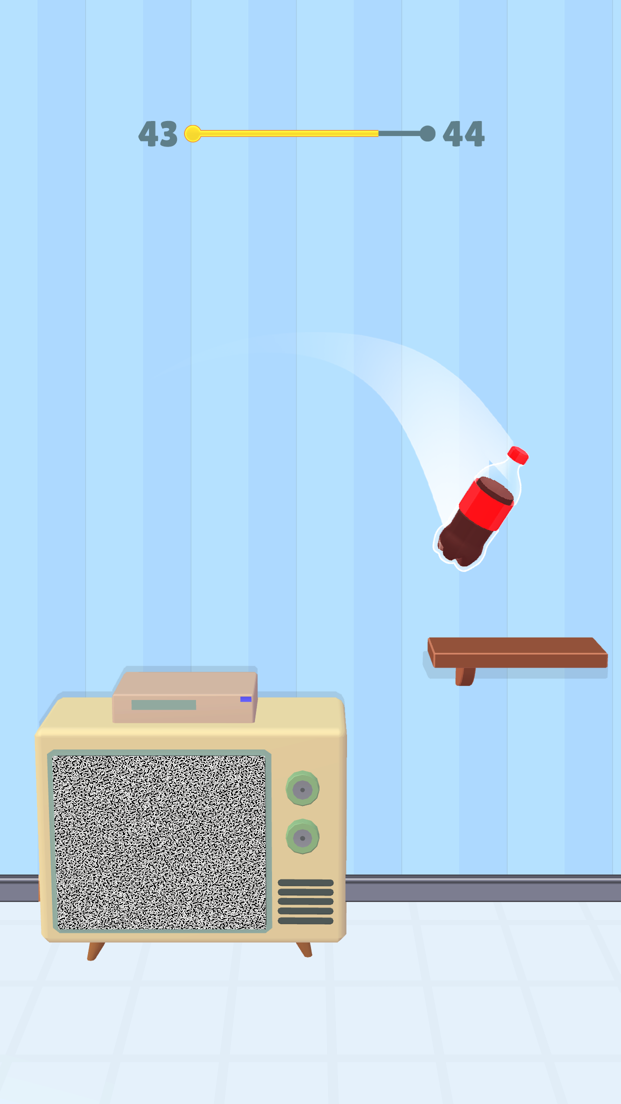 اسکرین شات 1 بازی Flip the Bottle: Tap to Jump