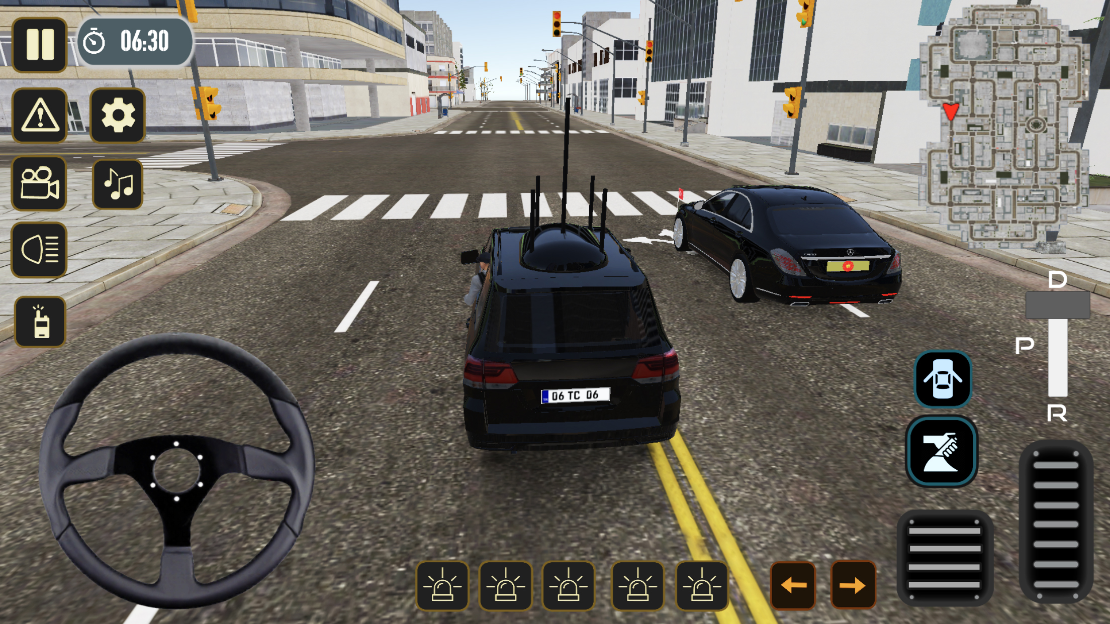 اسکرین شات 4 بازی President Police Car Convoy