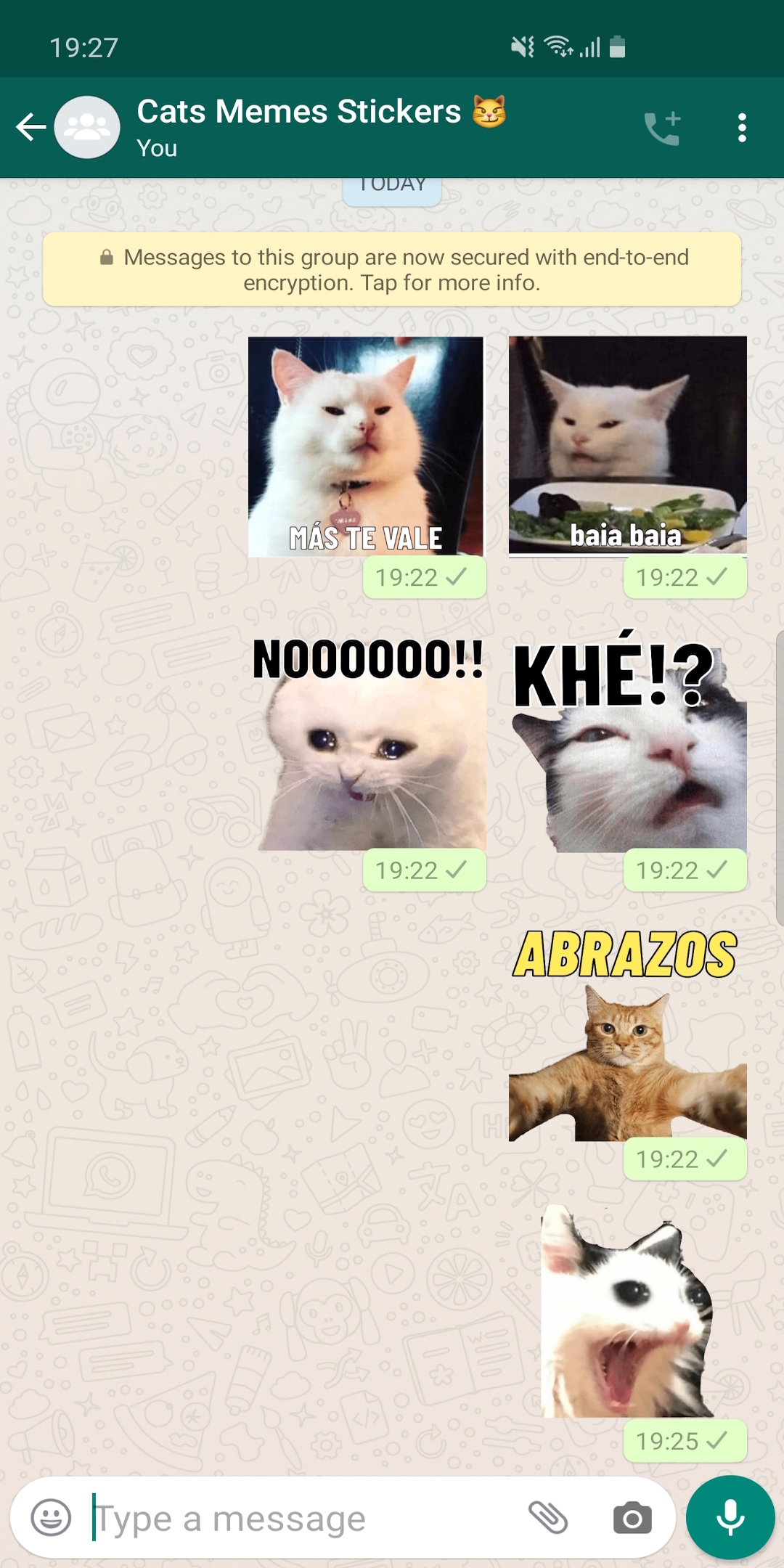 اسکرین شات 2 برنامه Cat Memes Stickers WASticker