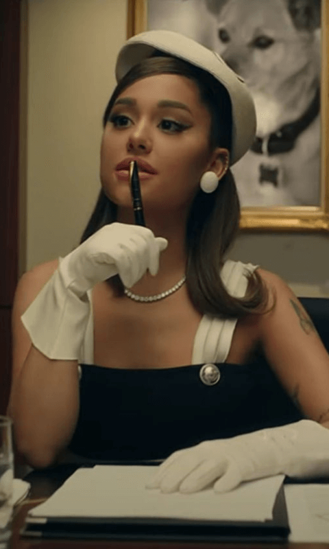 اسکرین شات 8 برنامه Ariana Grande Wallpapers