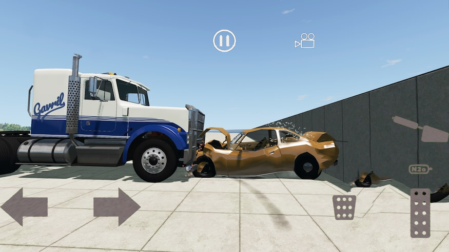 اسکرین شات 2 بازی Super Car Crash Simulator