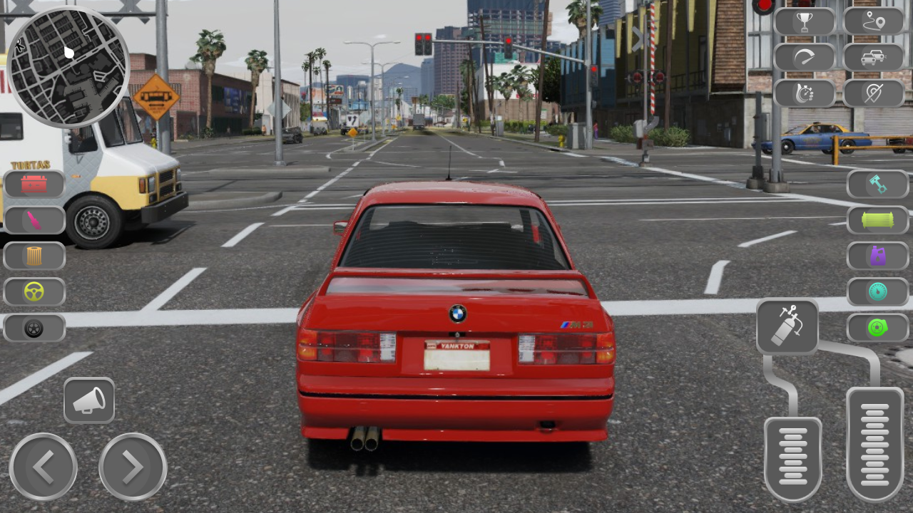 اسکرین شات 4 بازی Sport Driving BMW M3 E30