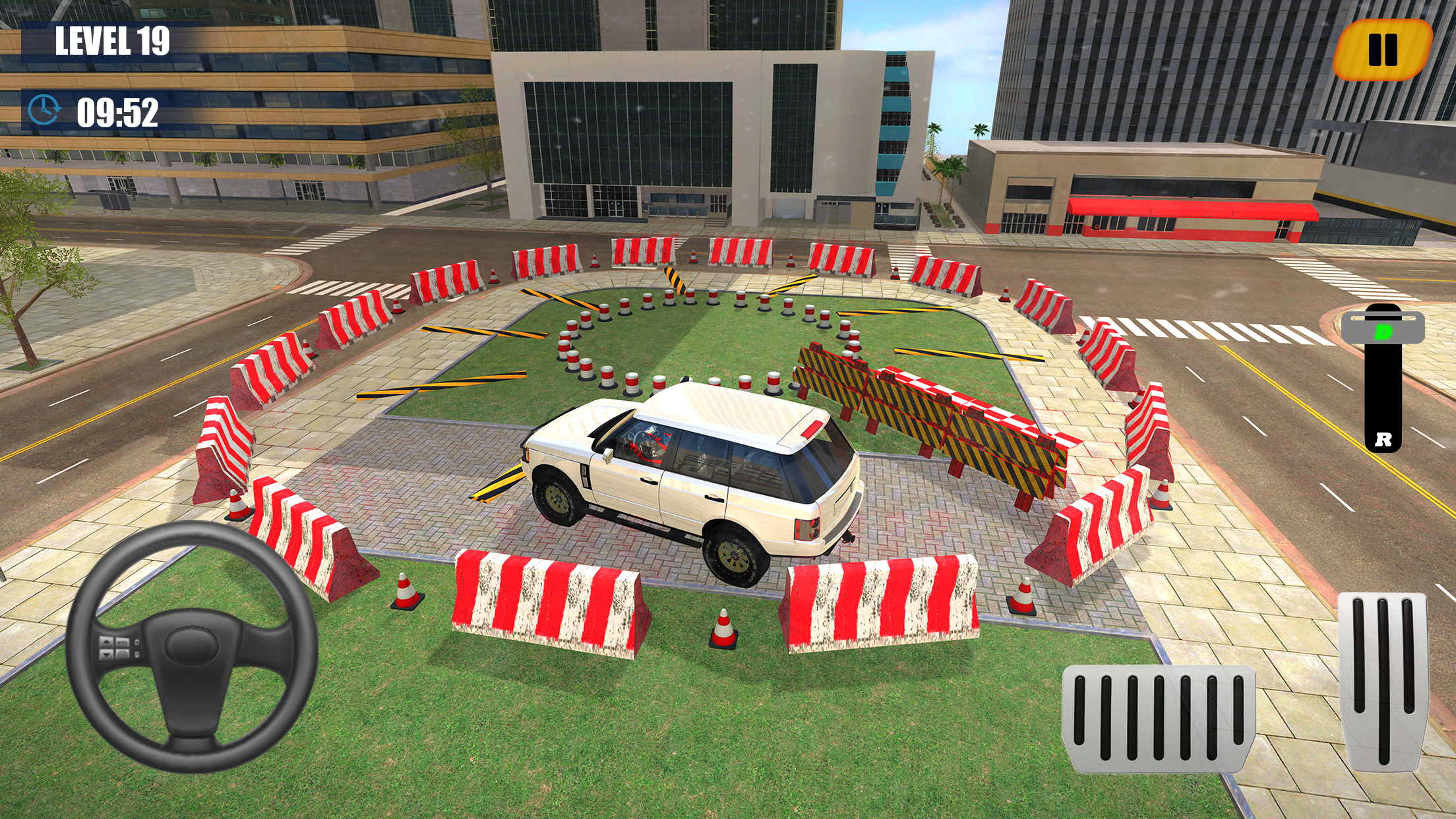 اسکرین شات 3 بازی Modern Prado Car Parking Games