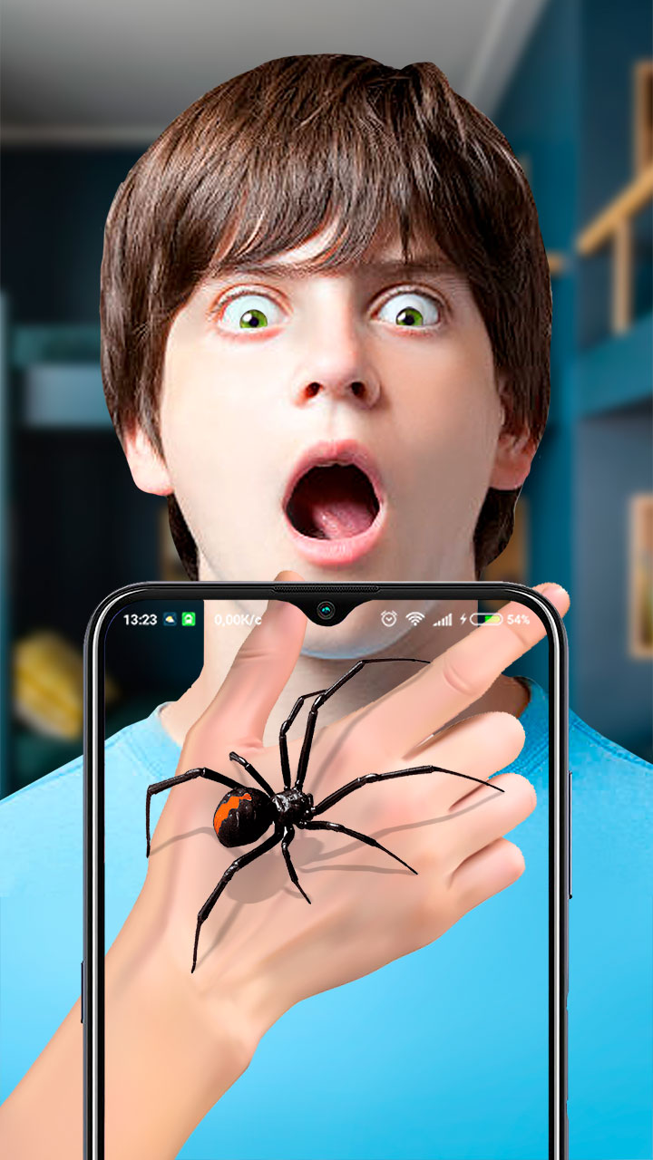 اسکرین شات 2 بازی Spider on My Hand Joke