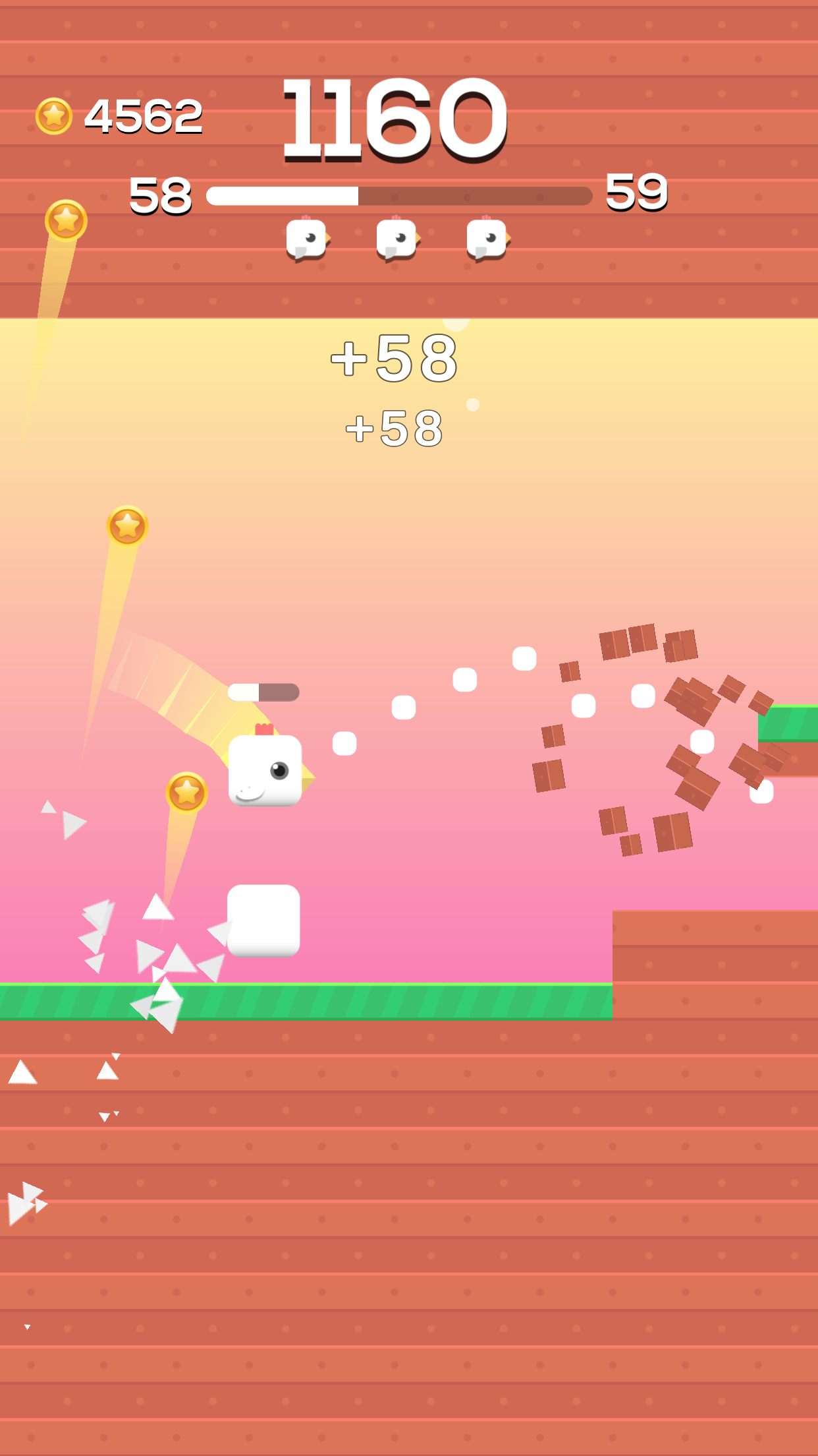 اسکرین شات 3 بازی Square Bird - Flappy Chicken
