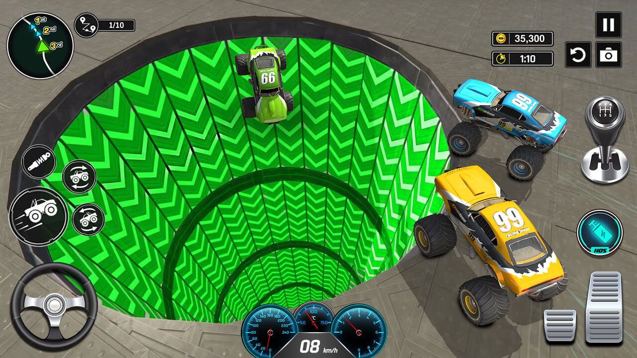 اسکرین شات 2 بازی Monster Truck Ultimate Races