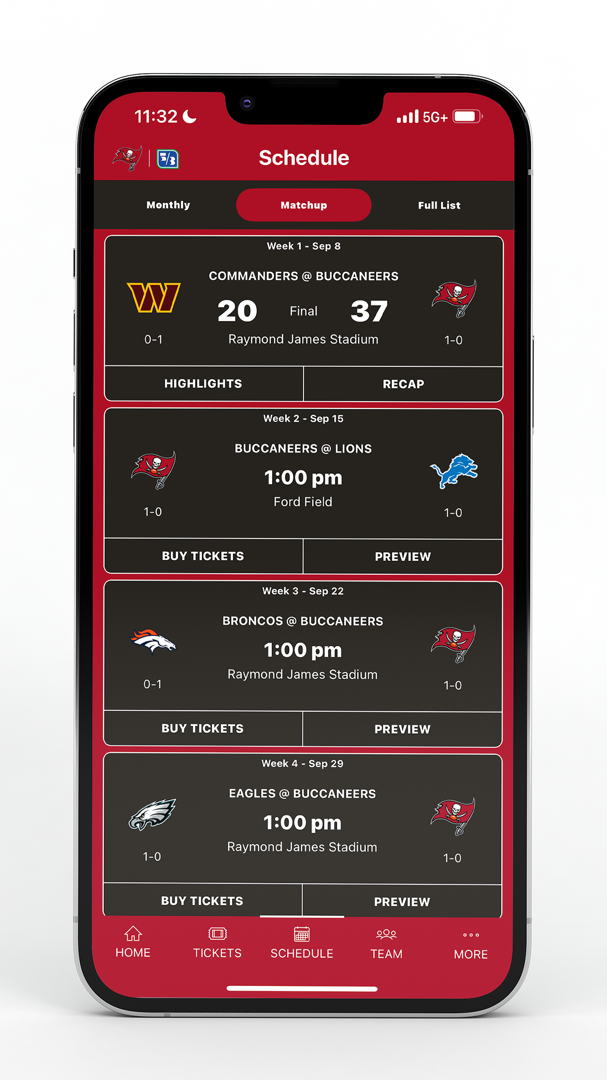 اسکرین شات 3 برنامه Tampa Bay Buccaneers Mobile