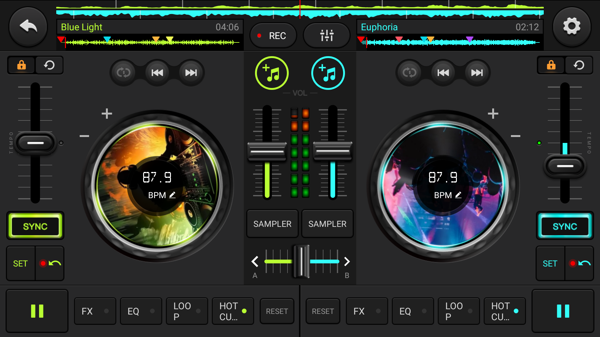 اسکرین شات 1 برنامه DJ Mixer - DJ Music Remix