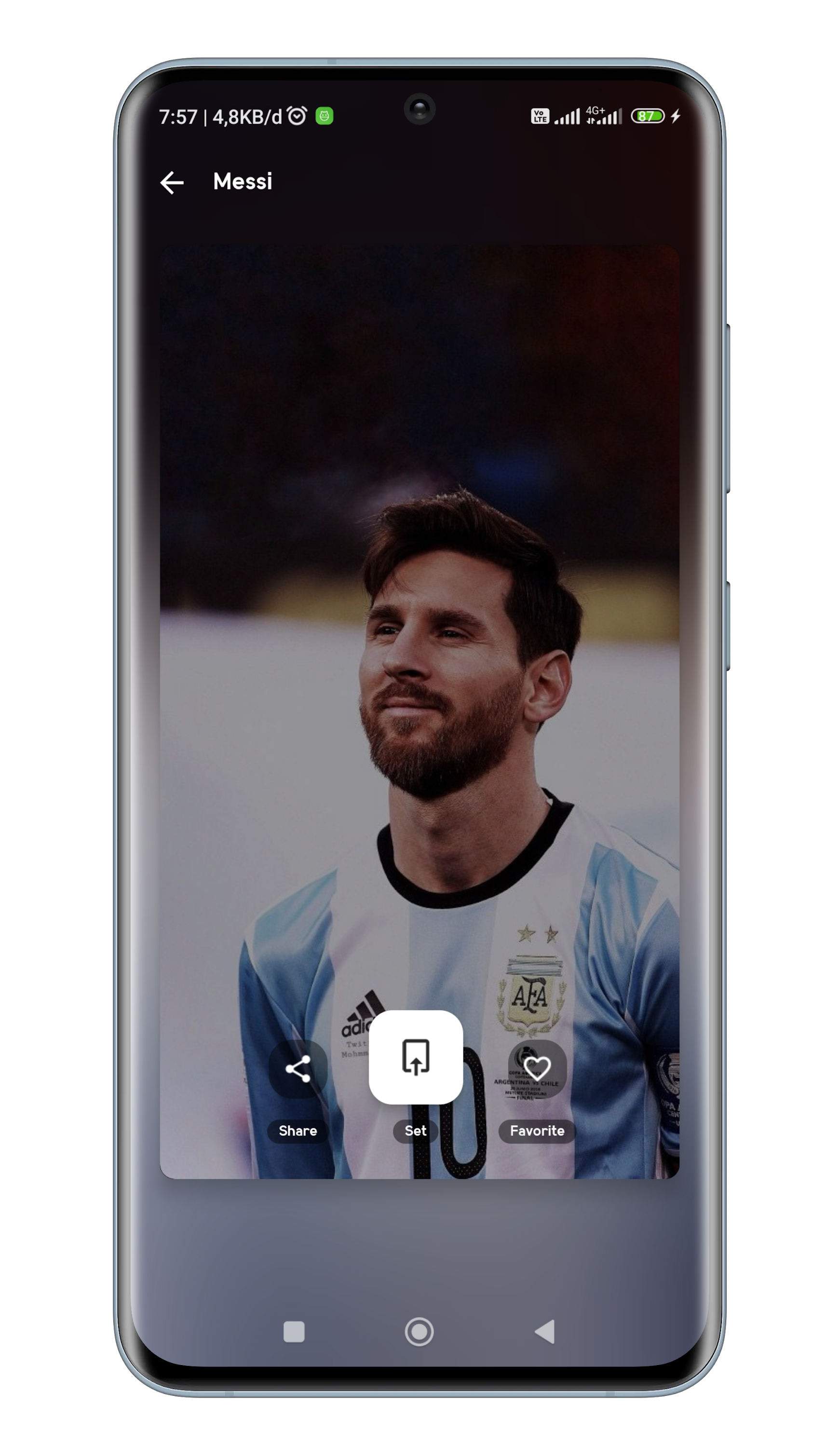 اسکرین شات 3 برنامه Football Wallpaper 4K