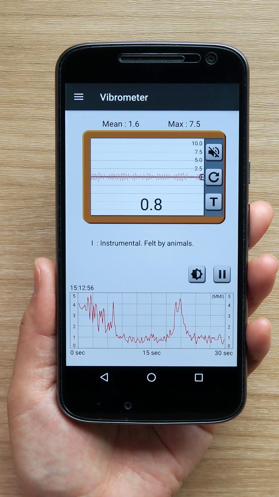 اسکرین شات 3 برنامه Vibration Meter