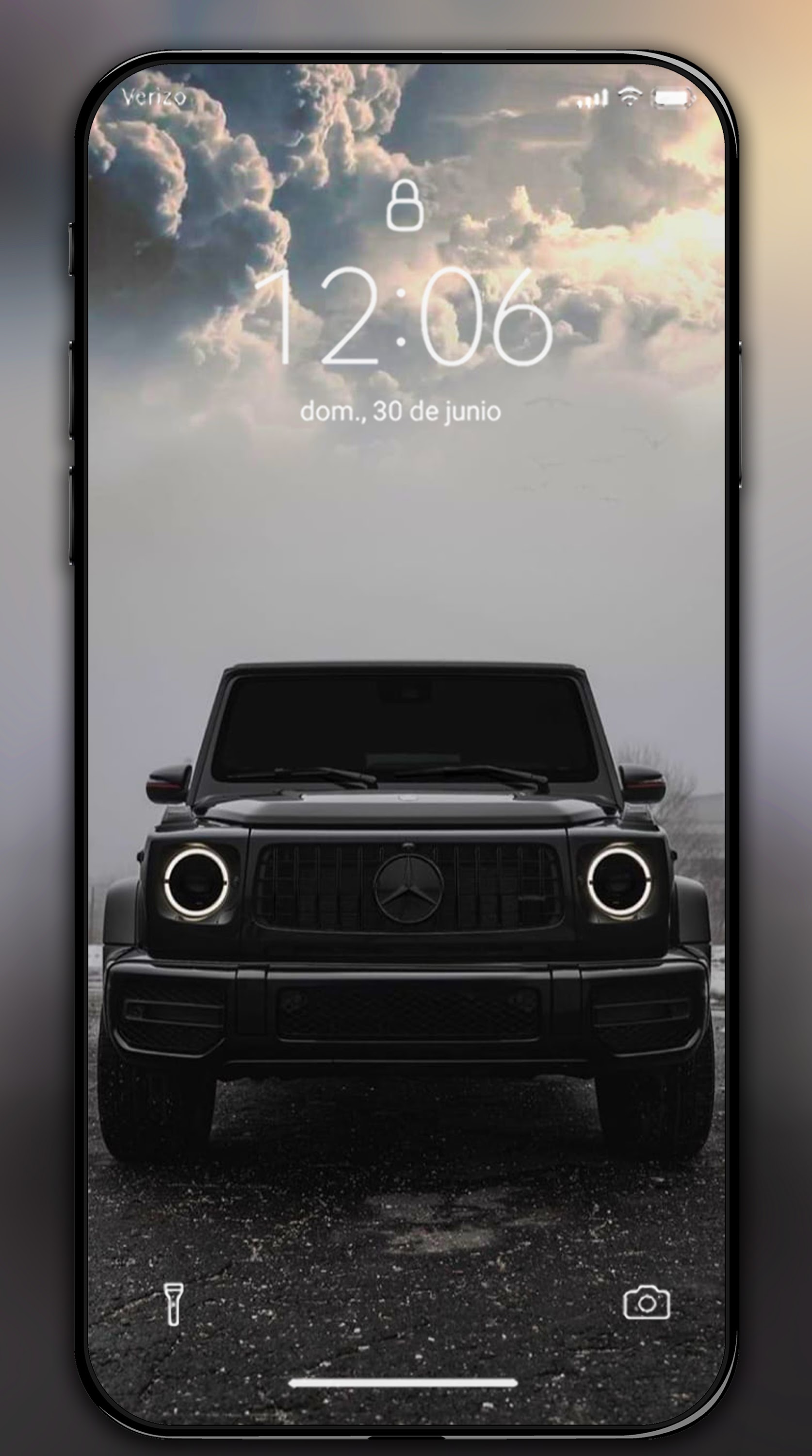 اسکرین شات 4 برنامه Mercedes G Class Wallpaper
