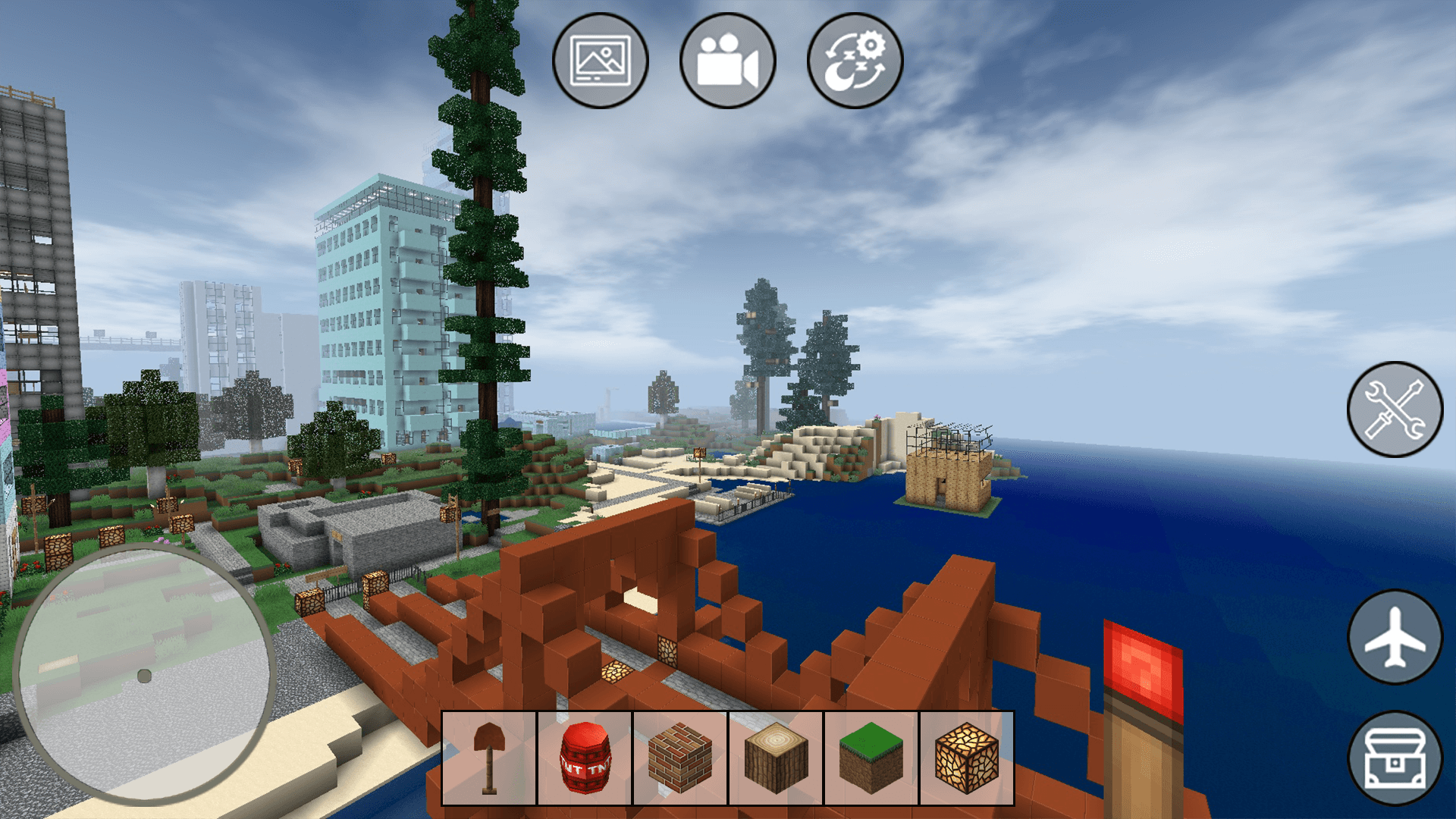 اسکرین شات 1 بازی Mini Block Craft
