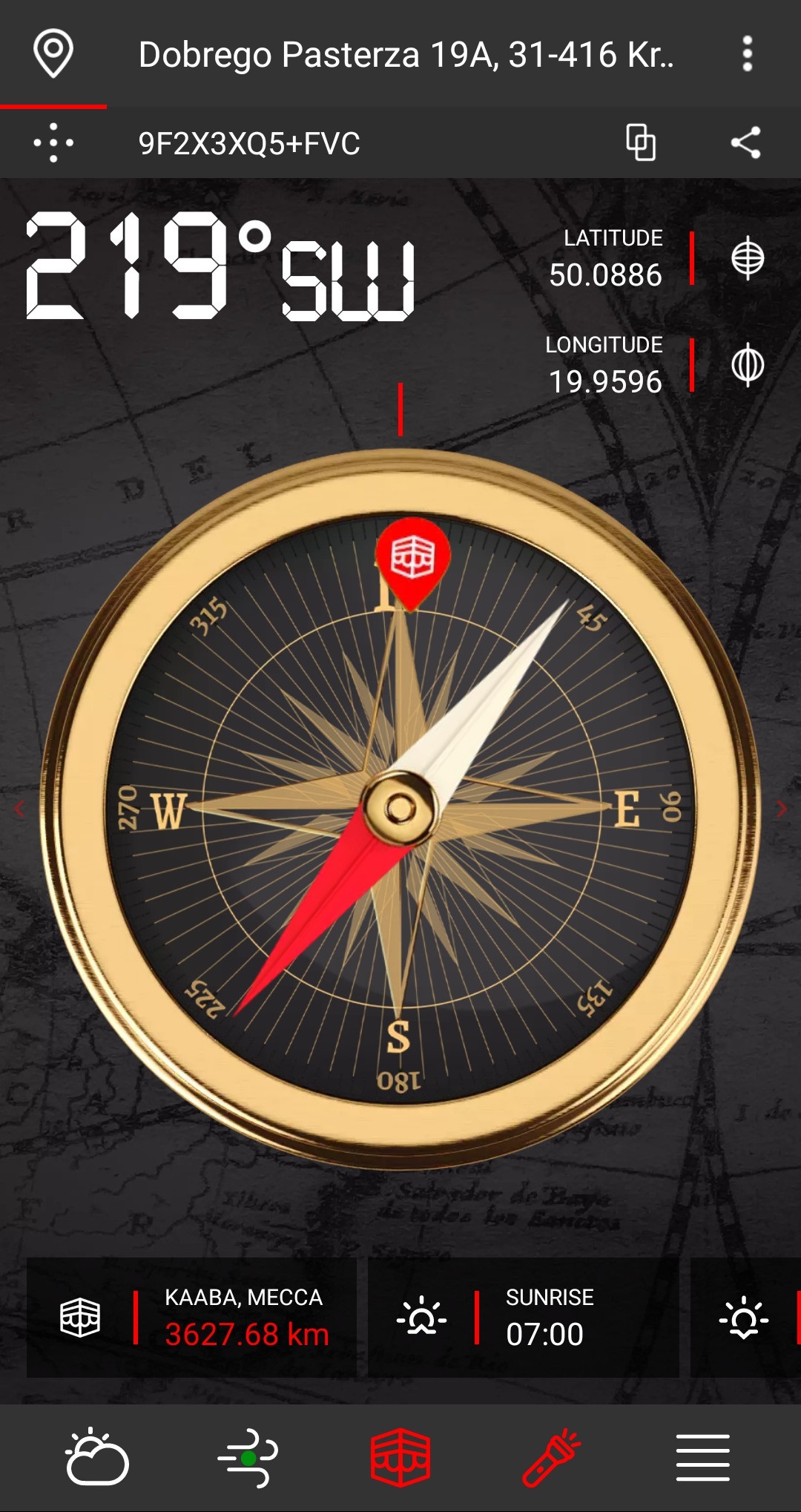 اسکرین شات 2 برنامه Perfect Compass (with weather)