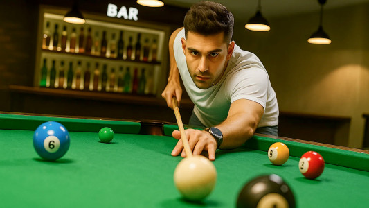 اسکرین شات 2 بازی Billiards: 8 Ball 3D Pool