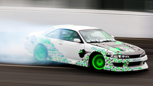 اسکرین شات برنامه Awesome Drift Cars Wallpaper 5