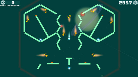 اسکرین شات بازی Free Meteor: 2D Arcade & Offline games in Space 4