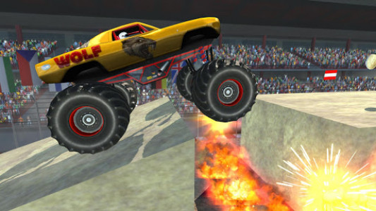 اسکرین شات بازی Monster Truck Stunts, Race and Crush Cars 8