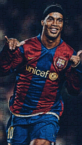 اسکرین شات 2 بازی Ronaldinho Gaúcho Puzzles