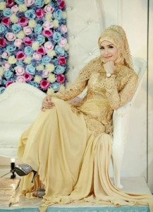 اسکرین شات برنامه Hijab Wedding Dress 4