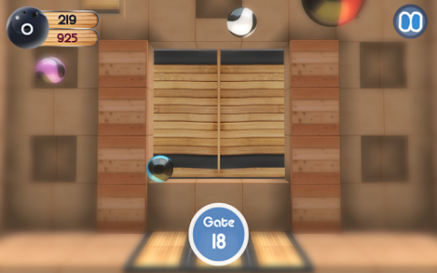 اسکرین شات بازی Smash Glass Bowling Game 3D 4