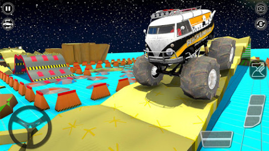 اسکرین شات برنامه Monster Truck Stunts: Free Offroad Truck Games 1