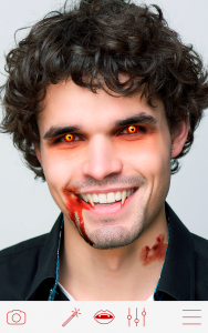 اسکرین شات برنامه Vampire Camera 8