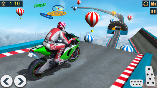 اسکرین شات برنامه Mega Ramp GT Bike Stunt Games 2