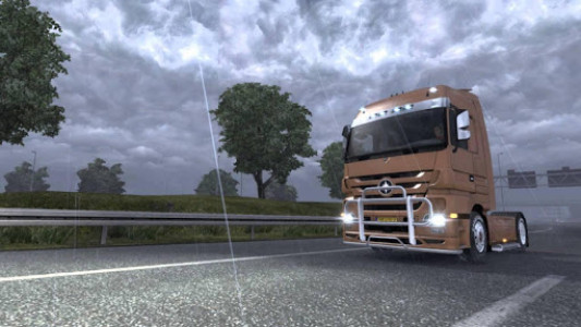 اسکرین شات بازی Truck Driver Real Traffic Mod 4