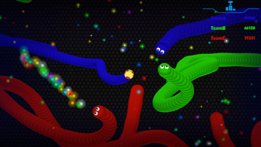 اسکرین شات بازی Snaky .io - MMO Worm Battle 3