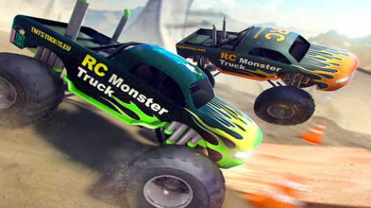 اسکرین شات بازی RC Monster Truck - Offroad Driving Simulator 1