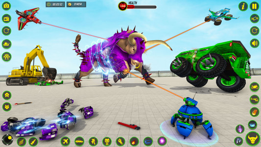 اسکرین شات 6 برنامه Bull Robot Car Game:Robot Game