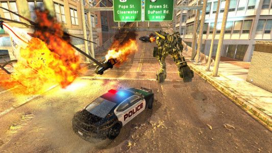 اسکرین شات بازی US Police Cop Car Robot Transformation Police Game 6
