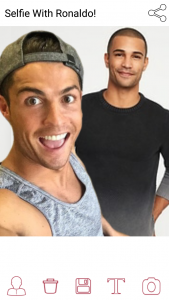 اسکرین شات برنامه Selfie With Ronaldo! 2