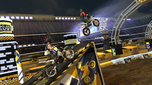 اسکرین شات بازی Clan Race: Xtreme Real Time PVP Motocross 6