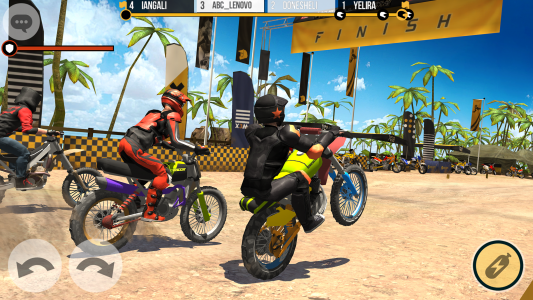 اسکرین شات بازی Clan Race: PVP Motocross races 2