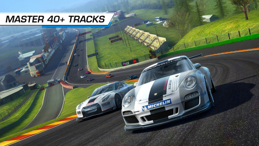 اسکرین شات بازی Real Racing 3 2