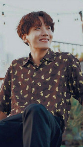 اسکرین شات 1 برنامه BTS J-Hope Wallpapers Kpop