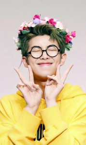 اسکرین شات برنامه BTS RM Wallpaper - Rap Monster 2