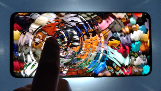 اسکرین شات 3 برنامه FluidX:Fluid Live Wallpaper