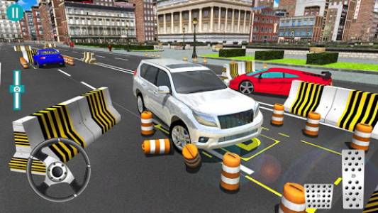 اسکرین شات برنامه Prado Car Parking 3D - Prado Driving Car Parking 5