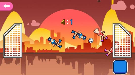 اسکرین شات 3 بازی Droll Soccer--fly ball